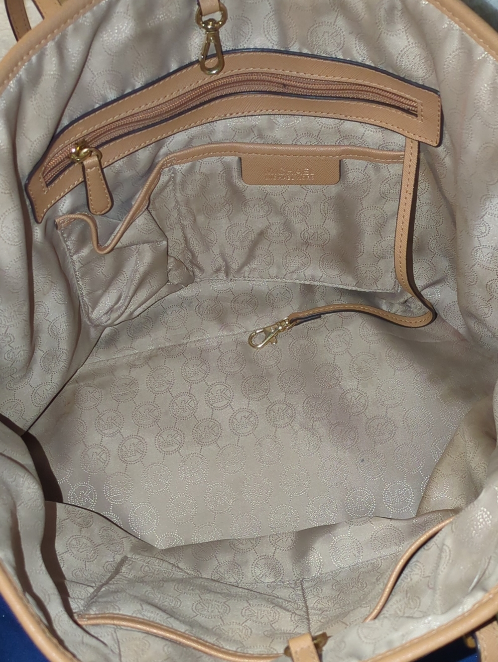 Michael Kors Tan and Black Colorblock Leather Tote with Gold Accents $95 - Picture 4 of 8